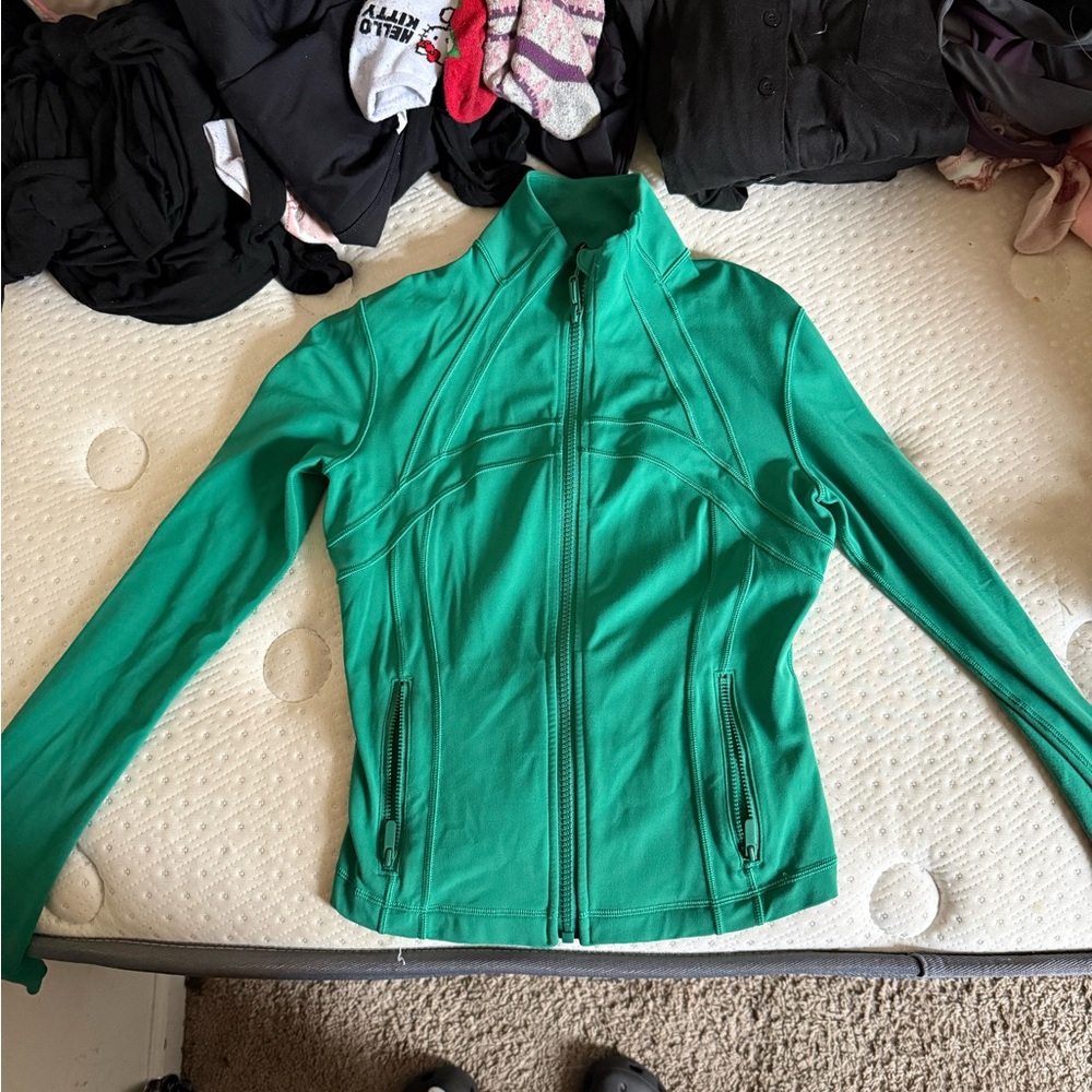 Women's Green Lulu Jacket/ Shorts